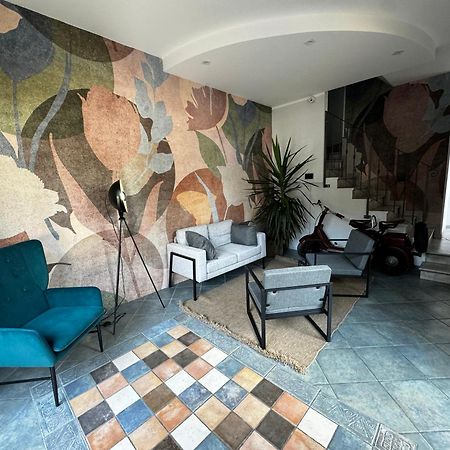 Villa Le Camelie 锡耶纳 外观 照片