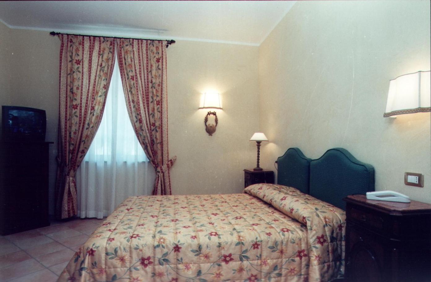Villa Le Camelie 锡耶纳 外观 照片