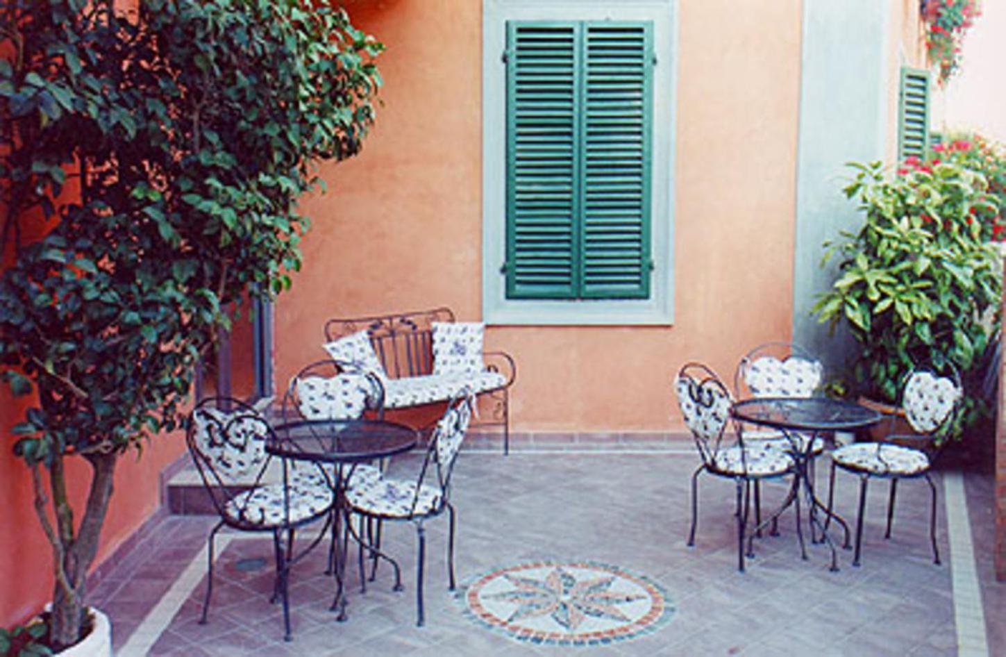 Villa Le Camelie 锡耶纳 外观 照片